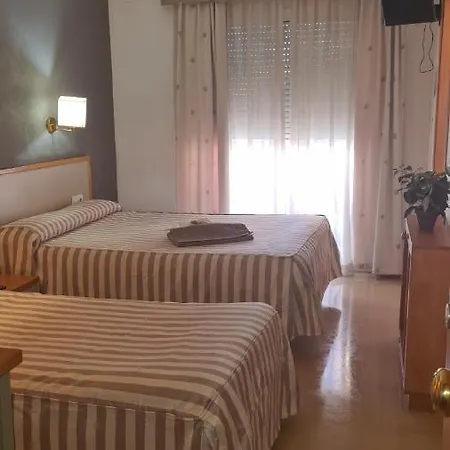 Hotel Cosmos Tarragona Zewnętrze zdjęcie